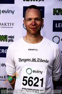 97483_2025_1.jpg
